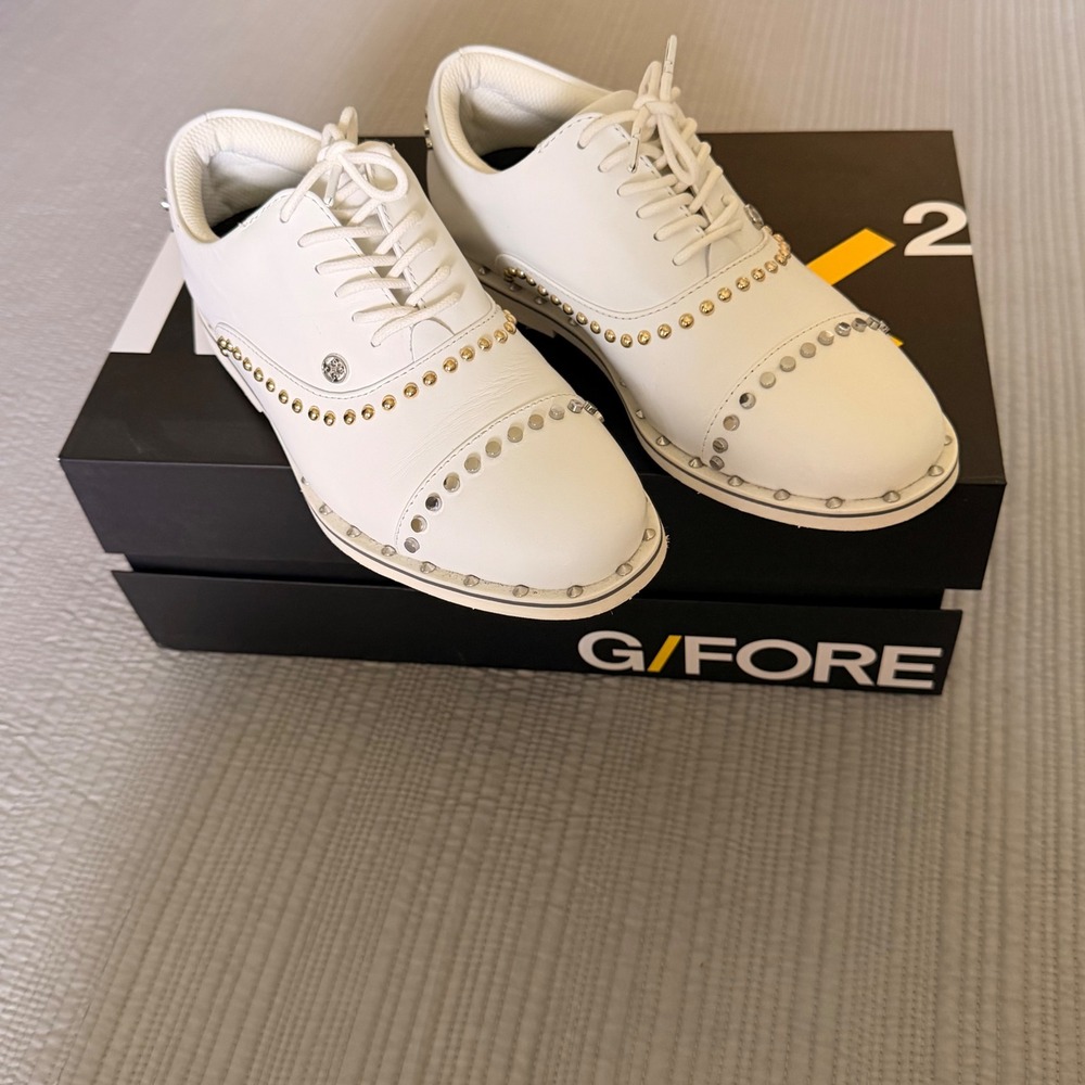 G/FORE Gallivanter Women's White Leather Studded Spiked Golf Shoes Size 6.5‎